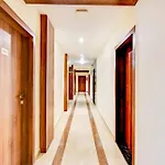 Hotel Oasis Grand Near Igi Delhi Airport